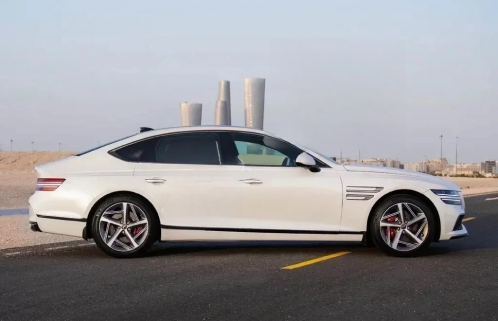 Genesis G80 Doha, Qatar