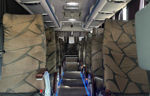 Kinglong Lux Coach Doha, Qatar